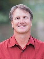 Land Listing Agent Photo