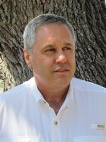 Land Listing Agent Photo