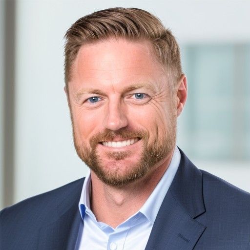 Land Listing Agent Photo