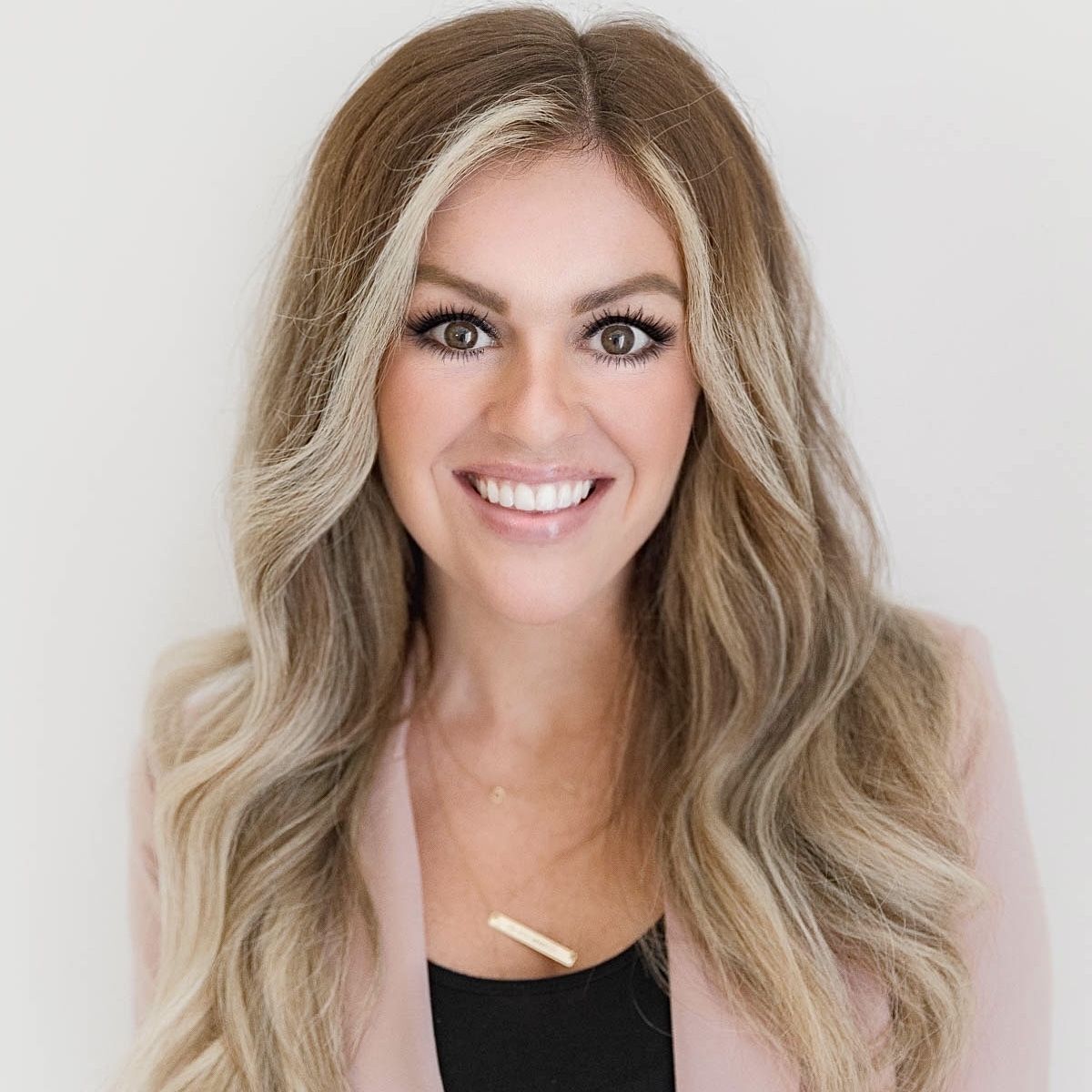 Land Listing Agent Photo