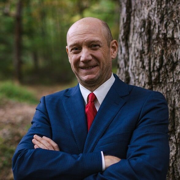 Land Listing Agent Photo