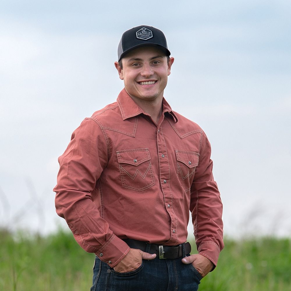 Land Listing Agent Photo