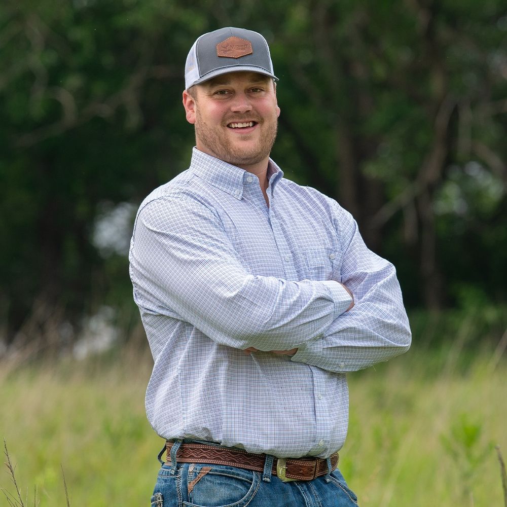Land Listing Agent Photo
