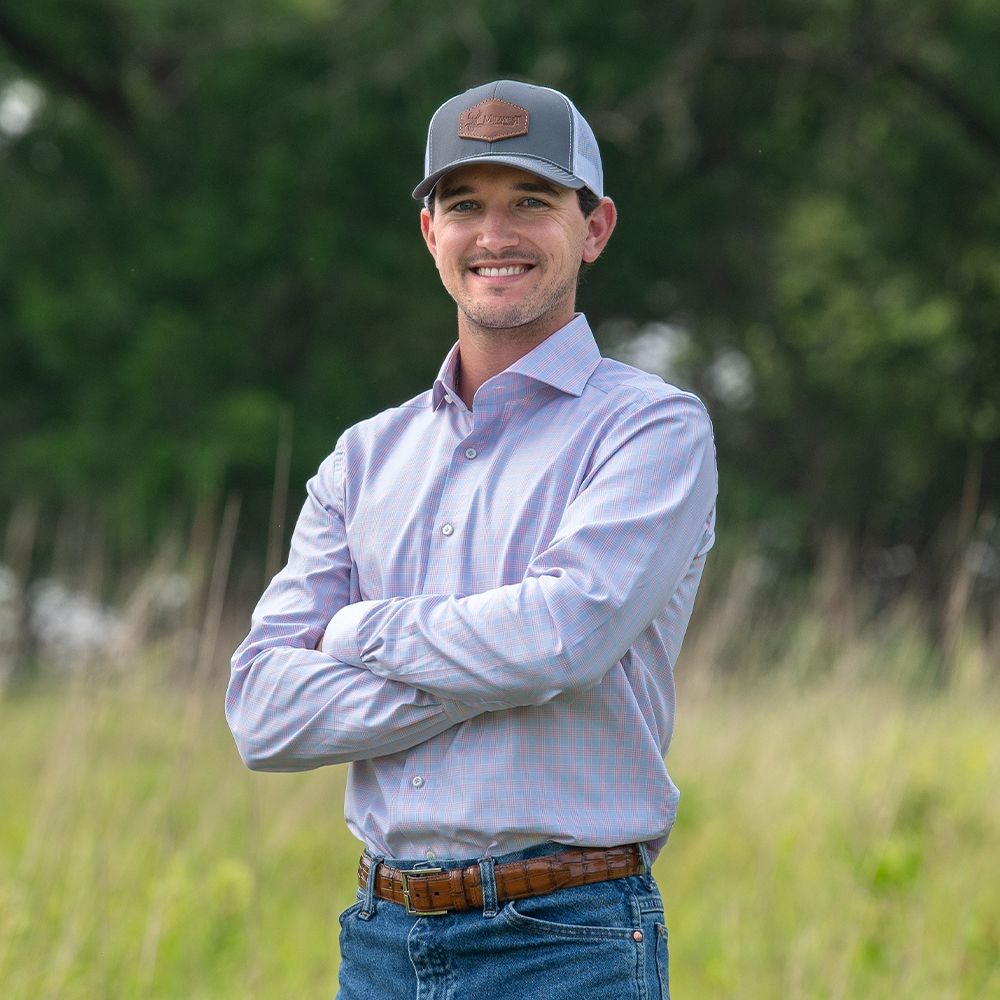 Land Listing Agent Photo