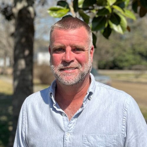 Land Listing Agent Photo