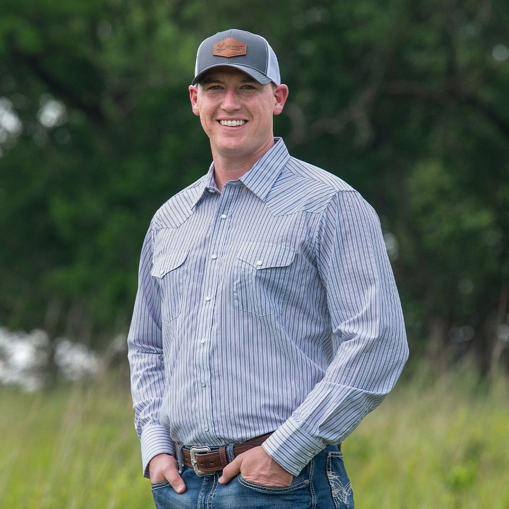 Land Listing Agent Photo