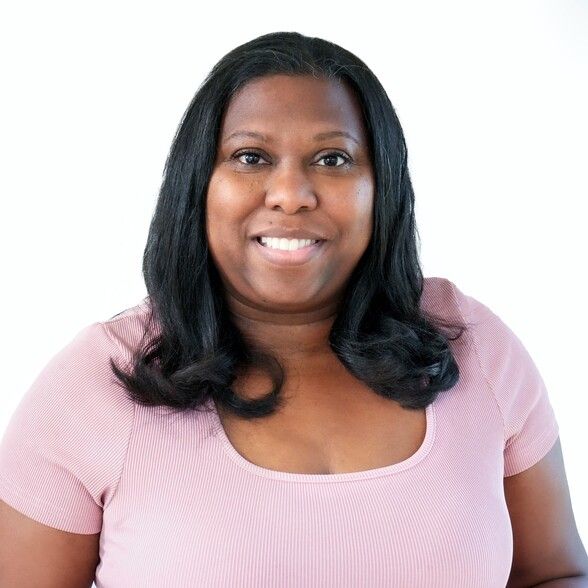 Land Listing Agent Photo