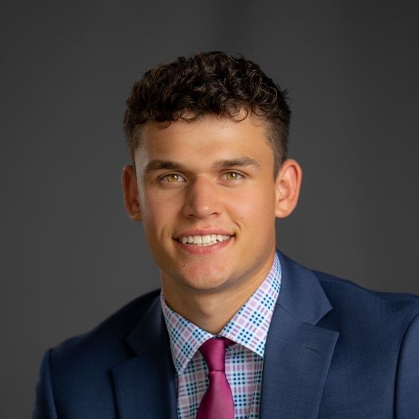 Land Listing Agent Photo