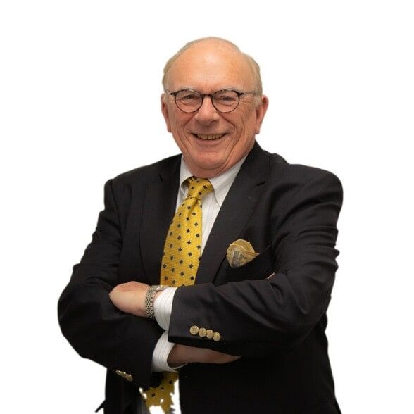 Land Listing Agent Photo