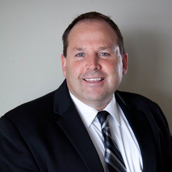 Land Listing Agent Photo