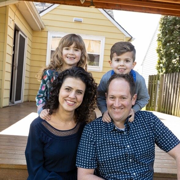 Land Listing Agent Photo