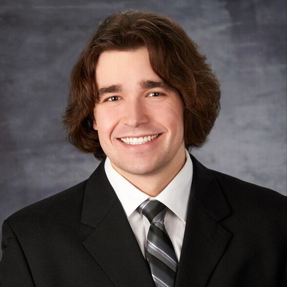 Land Listing Agent Photo