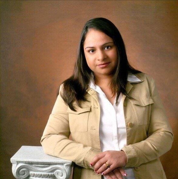 Land Listing Agent Photo