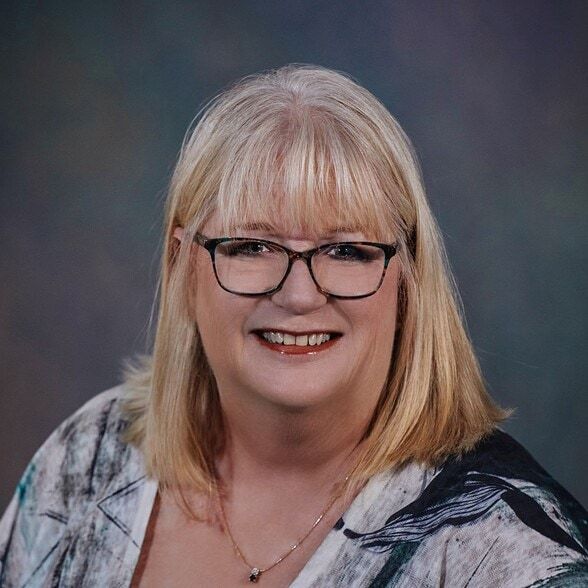 Land Listing Agent Photo