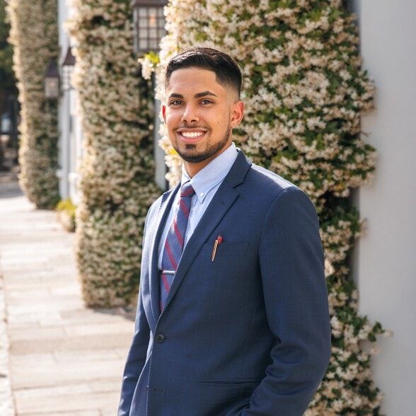 Land Listing Agent Photo