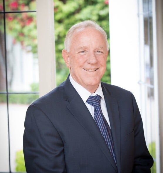 Land Listing Agent Photo