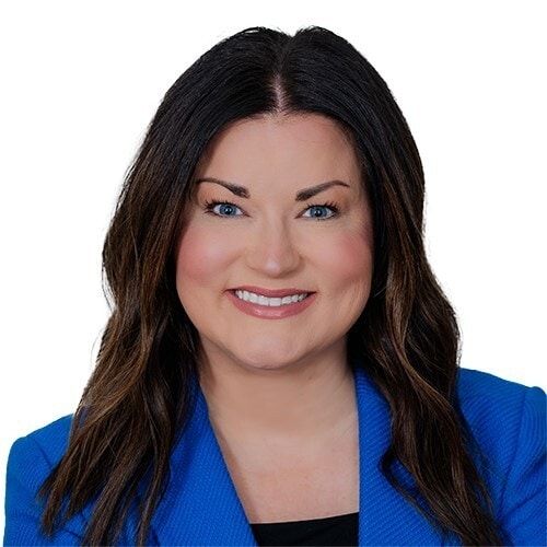 Land Listing Agent Photo