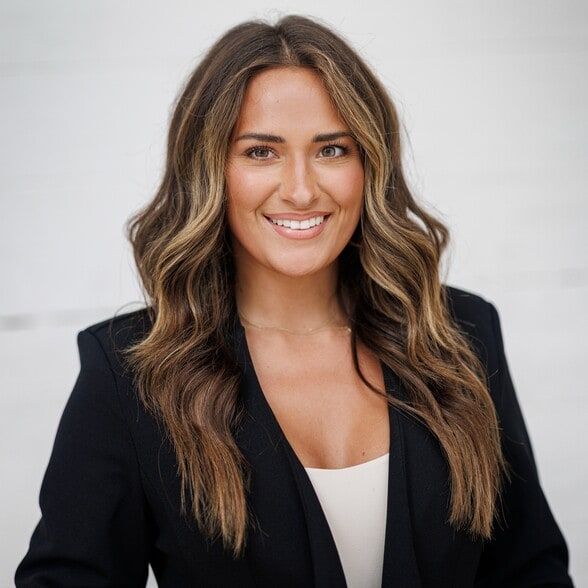 Land Listing Agent Photo
