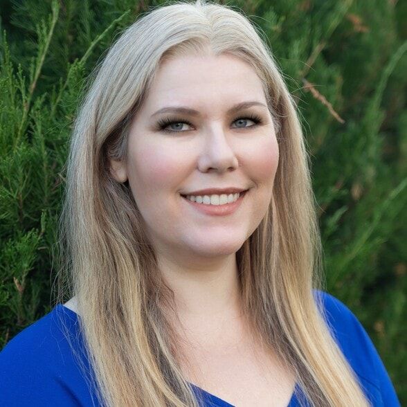 Land Listing Agent Photo