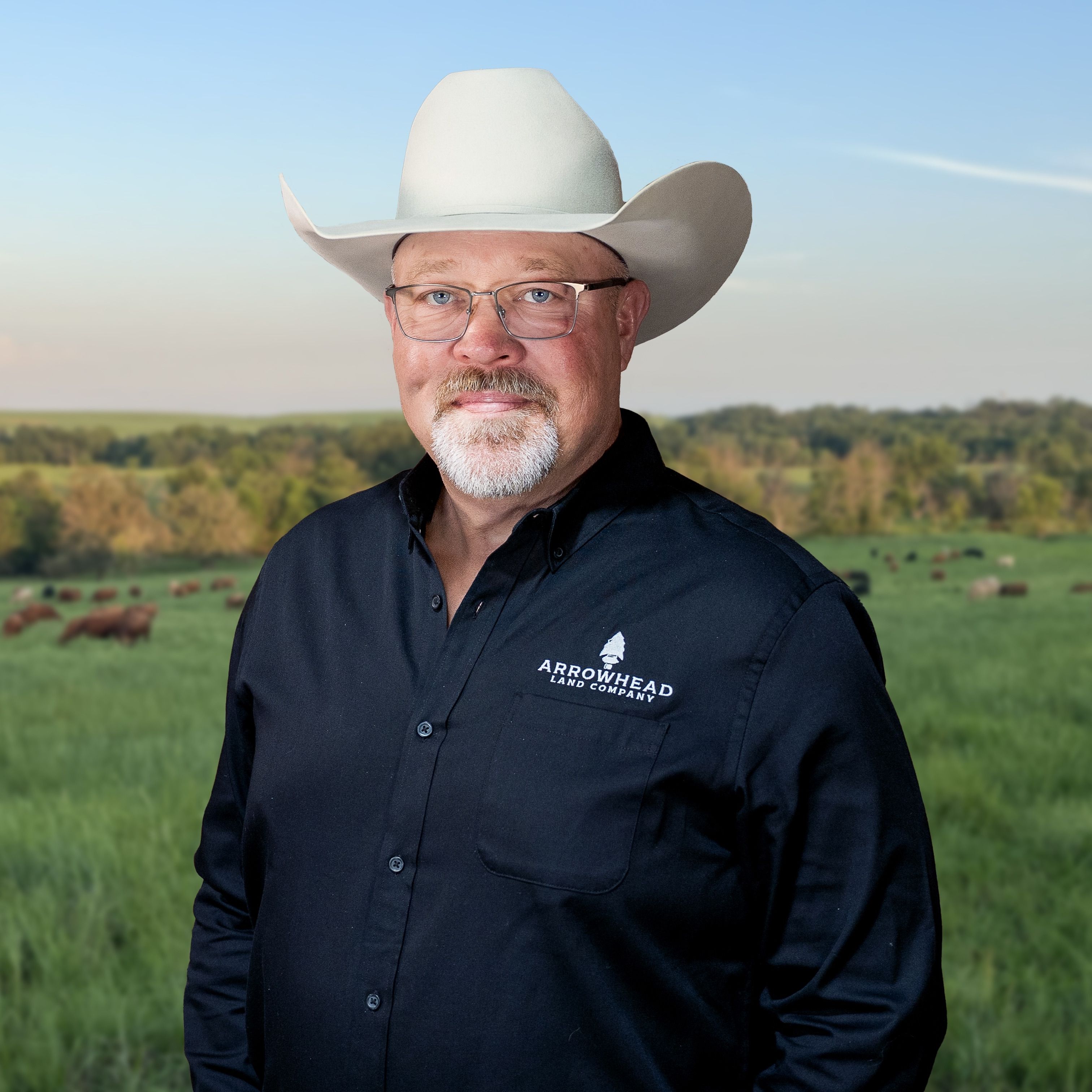 Land Listing Agent Photo
