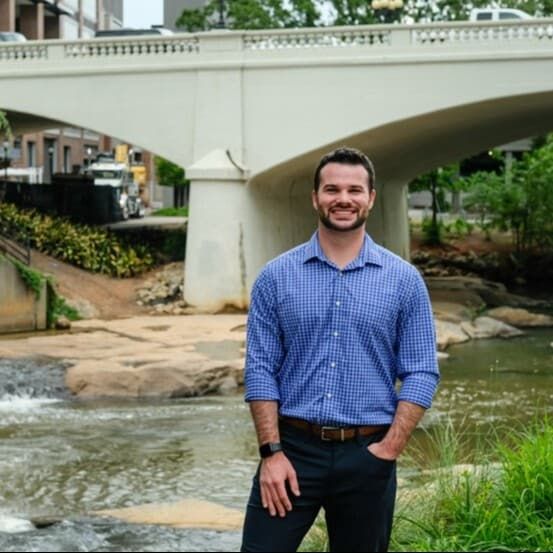 Land Listing Agent Photo