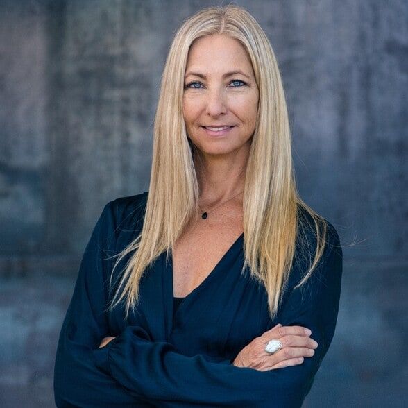 Land Listing Agent Photo
