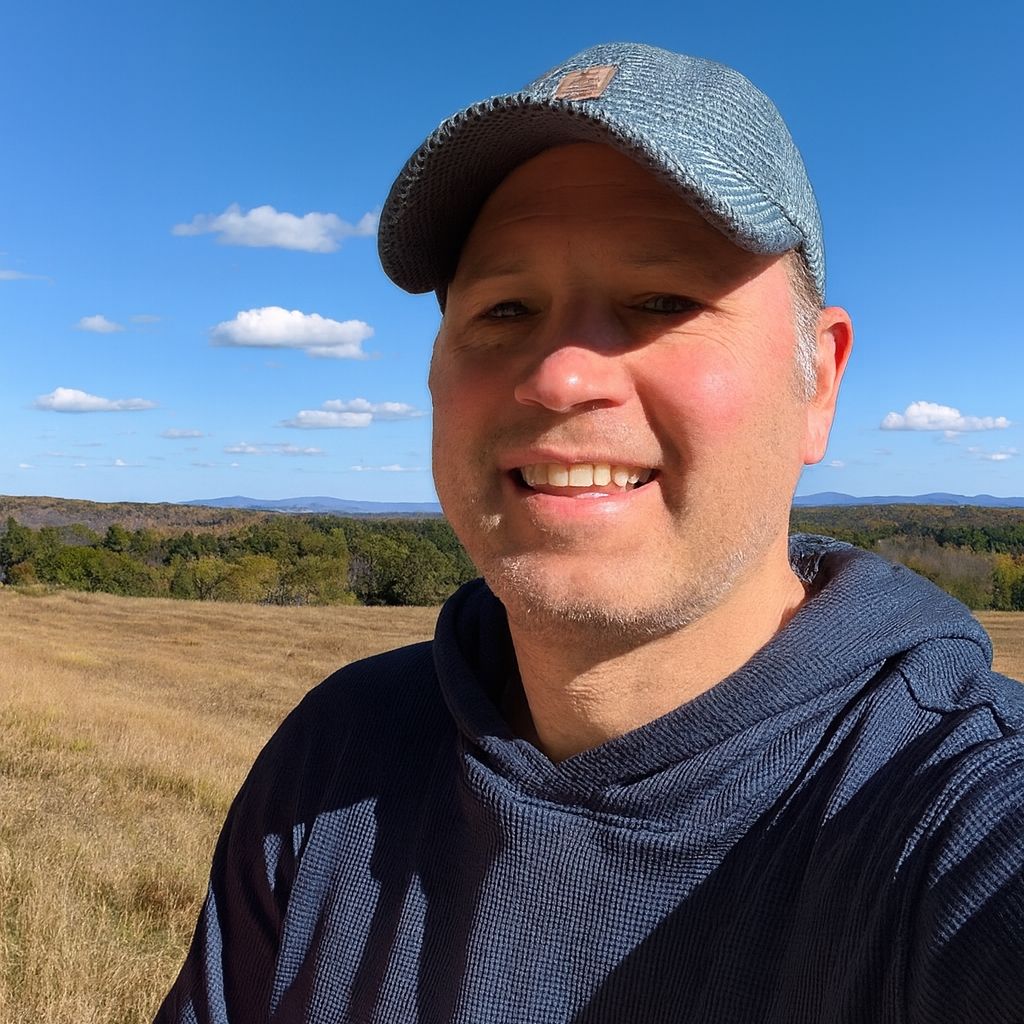 Land Listing Agent Photo