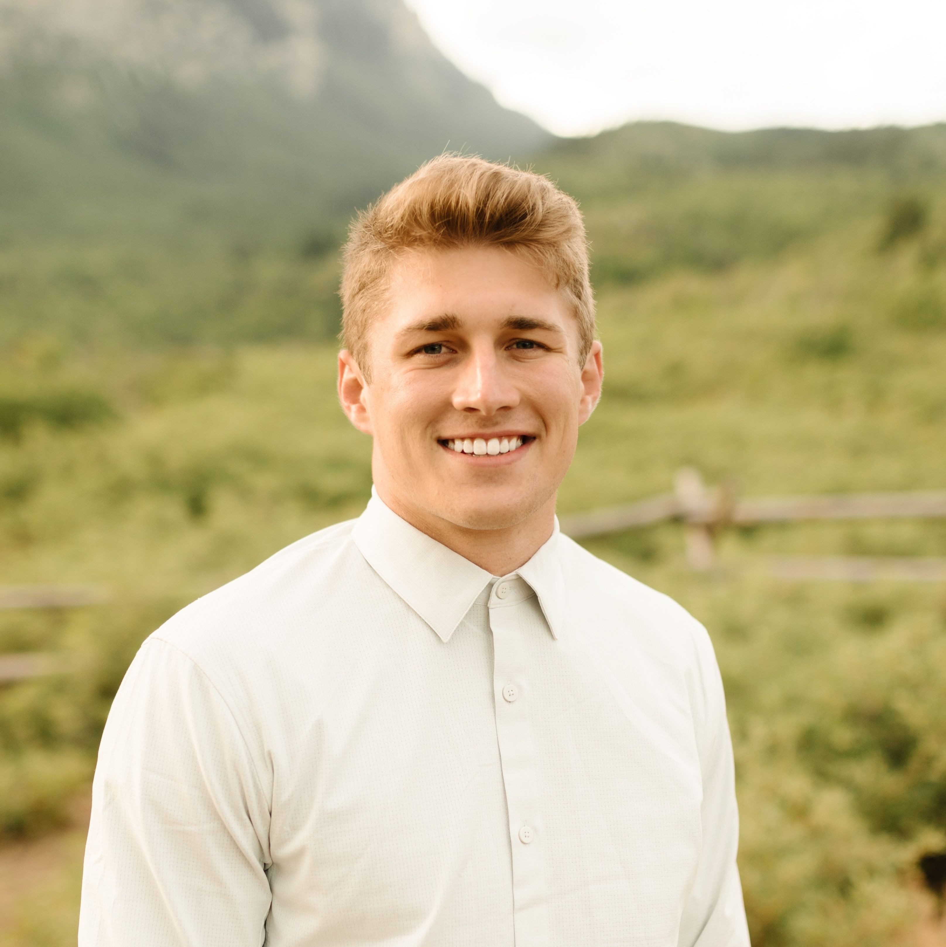 Land Listing Agent Photo