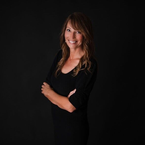 Land Listing Agent Photo