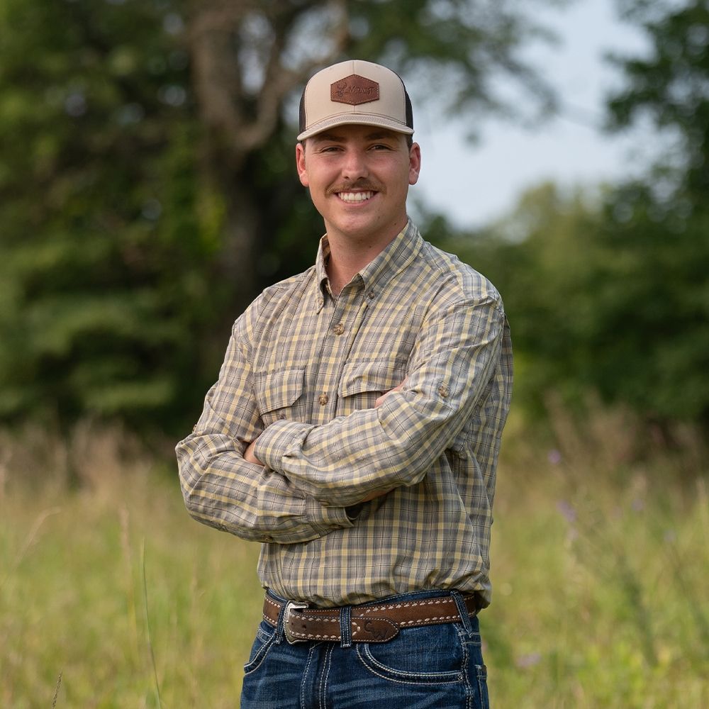 Land Listing Agent Photo