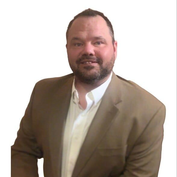 Land Listing Agent Photo