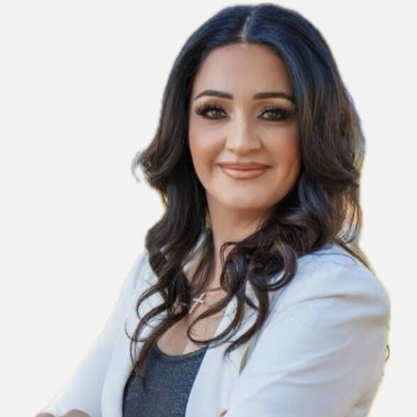 Land Listing Agent Photo