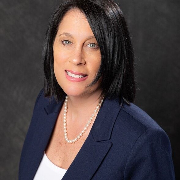 Land Listing Agent Photo