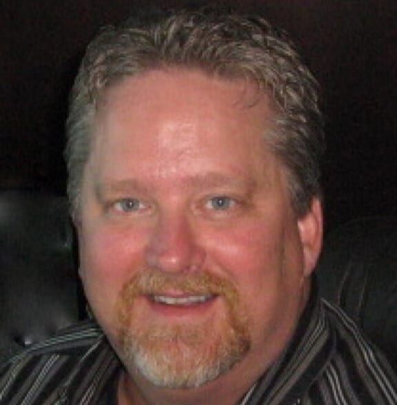 Land Listing Agent Photo