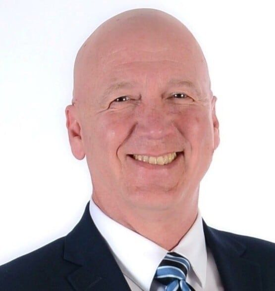 Land Listing Agent Photo
