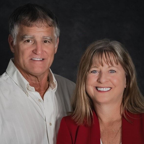 Land Listing Agent Photo