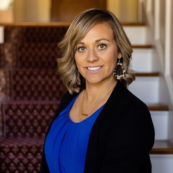 Land Listing Agent Photo