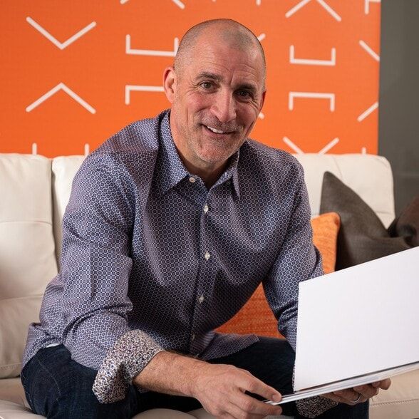Land Listing Agent Photo