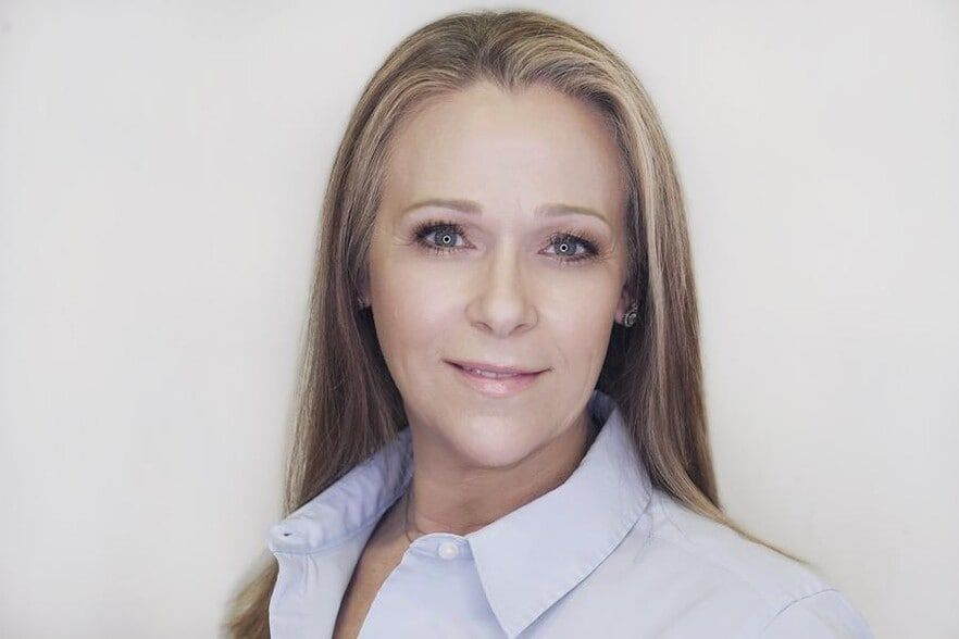 Land Listing Agent Photo