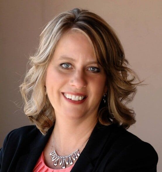 Land Listing Agent Photo