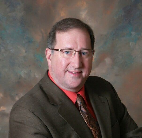 Land Listing Agent Photo