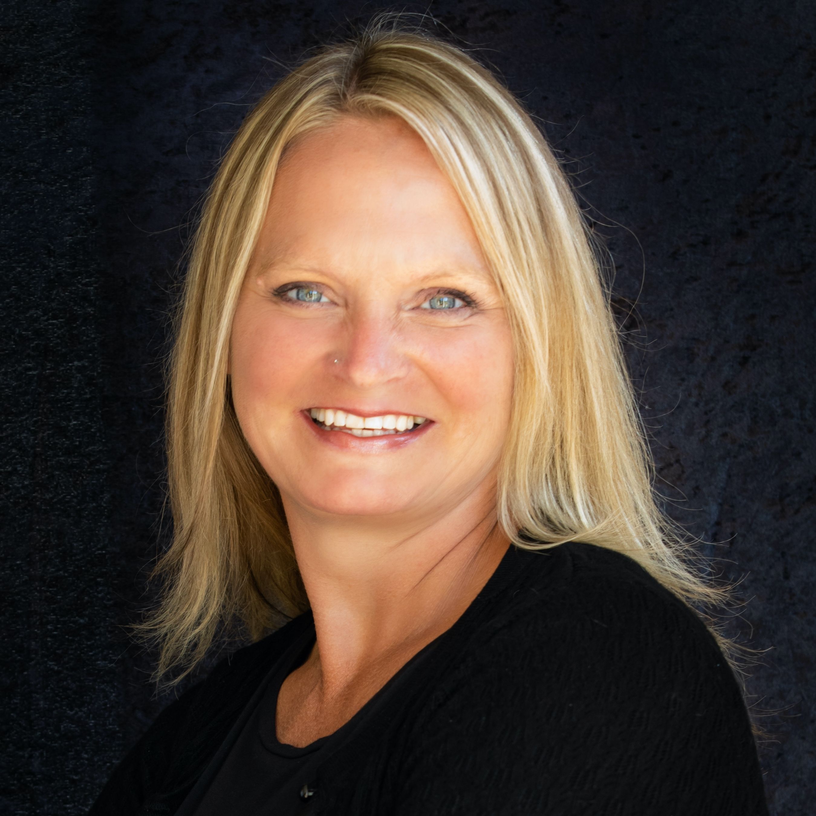 Land Listing Agent Photo