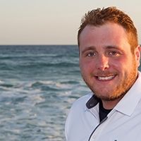 Land Listing Agent Photo