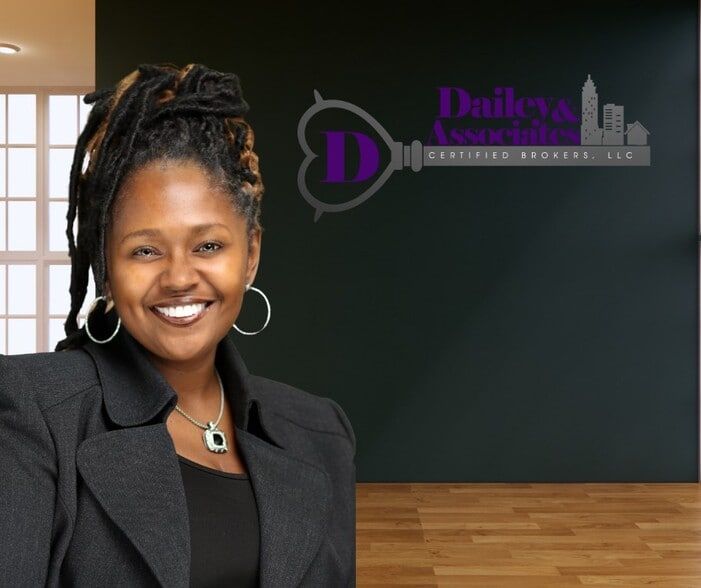 Land Listing Agent Photo