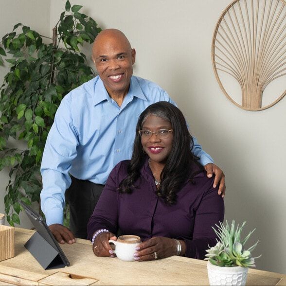 Land Listing Agent Photo