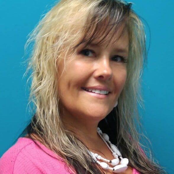 Land Listing Agent Photo