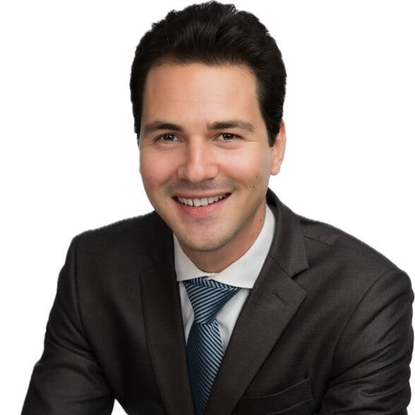 Land Listing Agent Photo