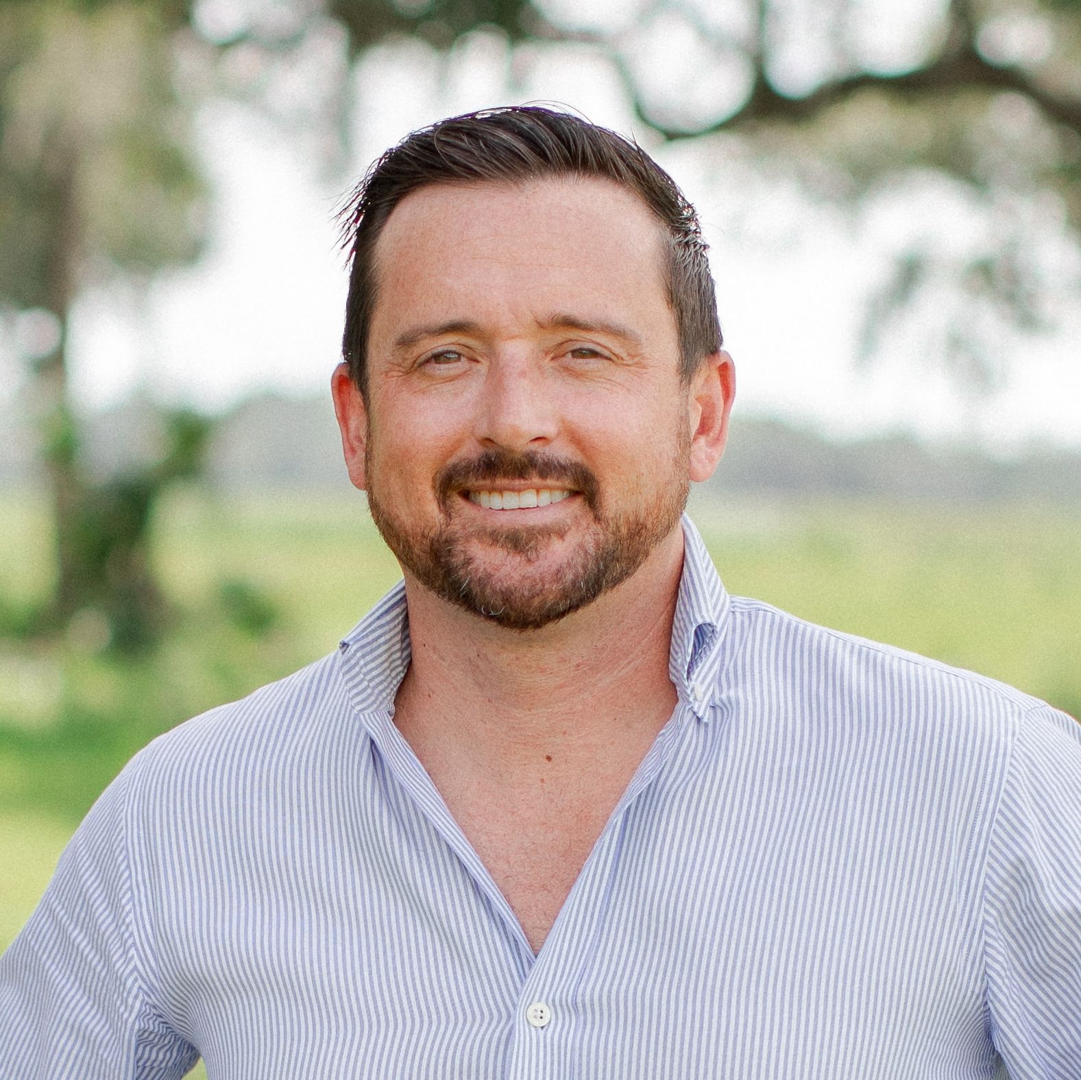 Land Listing Agent Photo