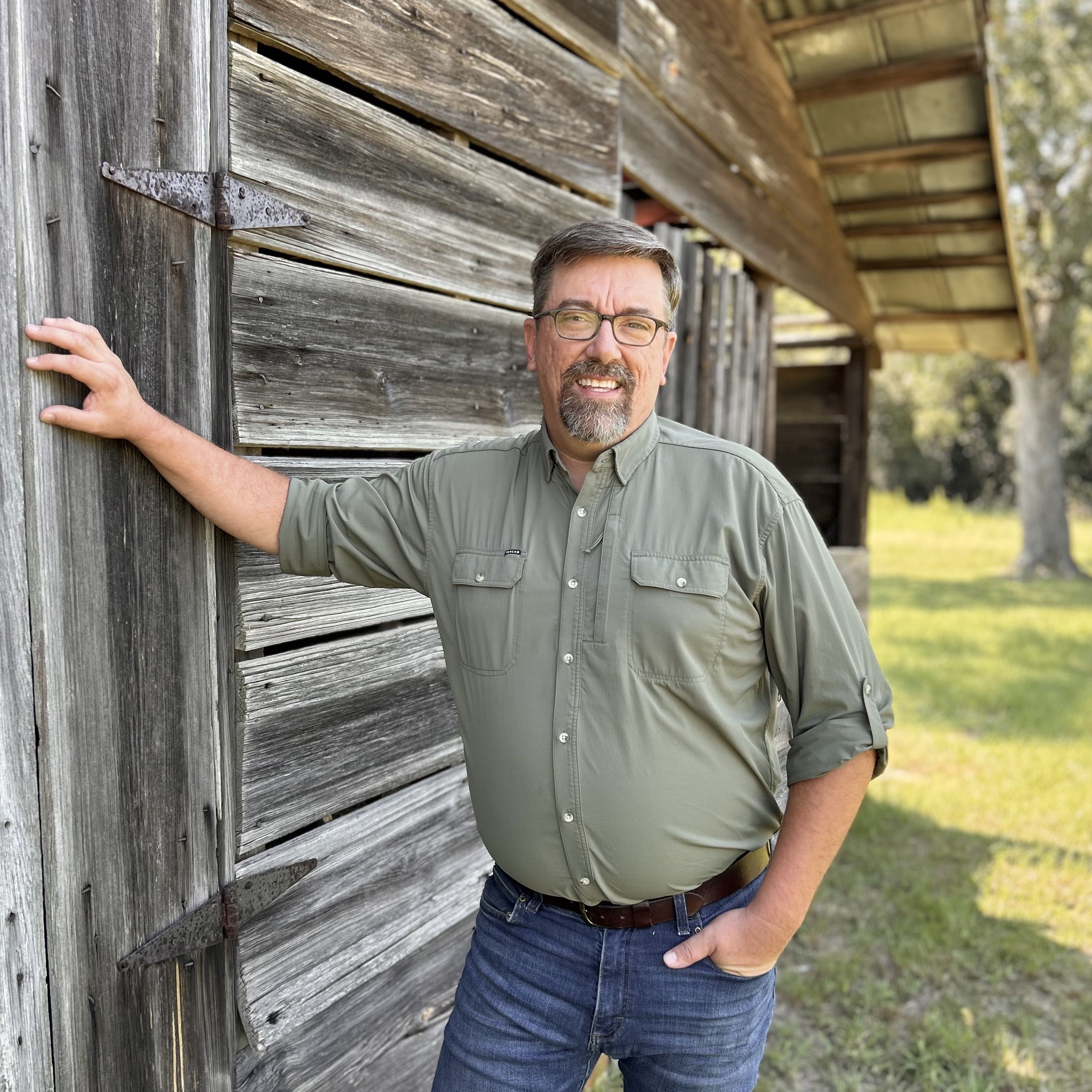 Land Listing Agent Photo