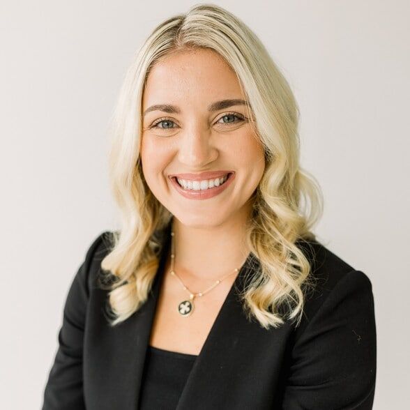 Land Listing Agent Photo